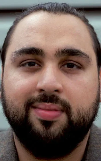 Фотография актёра Азим Чодри