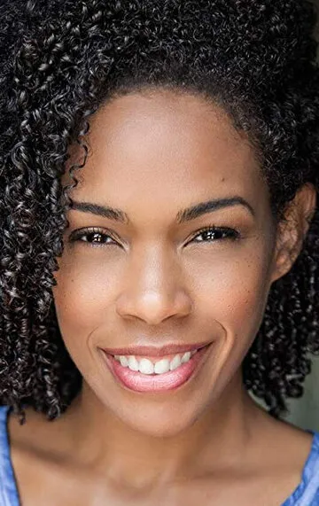 Фотография актёра Анджела Льюис