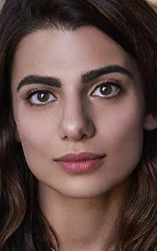 Фотография актёра Клаудия Думит