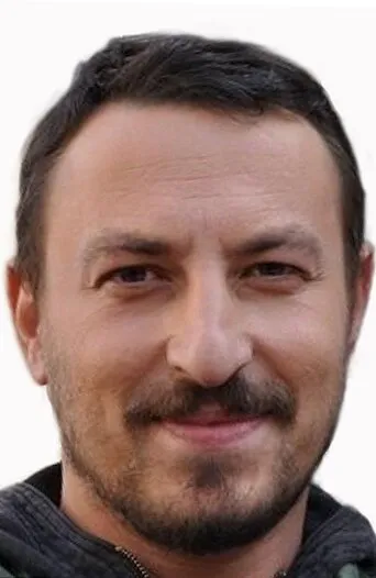 Фотография актёра Онур Сайлак