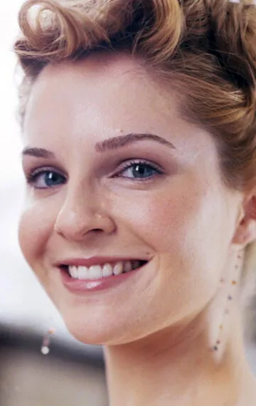 Фотография актёра Шеннон Лучио