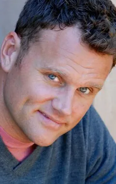 Фотография актёра Кирк Уорд