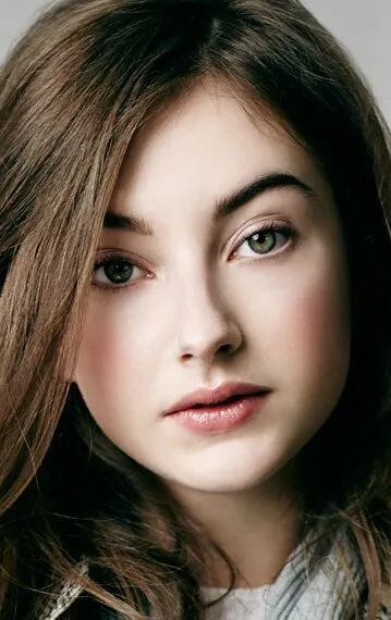 Фотография актёра Антония Кларк