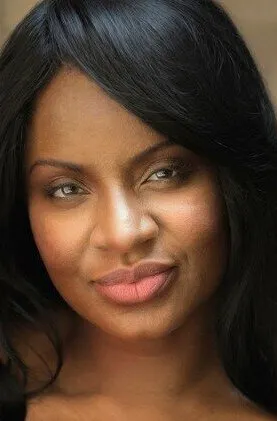 Фотография актёра Ди Думеби Эгбуфор