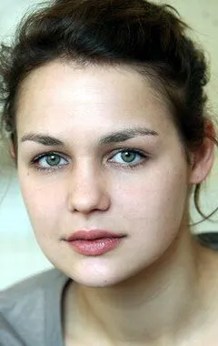 Фотография актёра Луизе Хейер