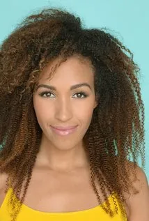 Фотография актёра Тоуни Ньюсом