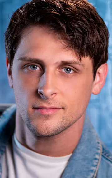 Фотография актёра Джон Эник