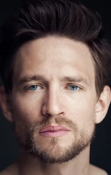 Фотография актёра Аугуст Витгенштайн