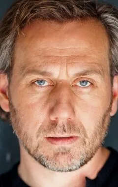 Фотография актёра Джонатан Уокер