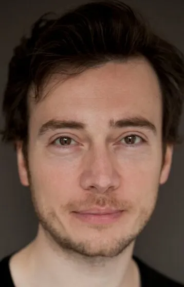 Фотография актёра Гёркем Мертсёз