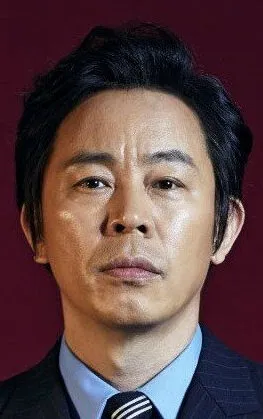 Фотография актёра Чхве Дон-мун