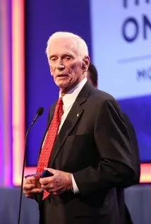 Фотография актёра Юджин Сернан