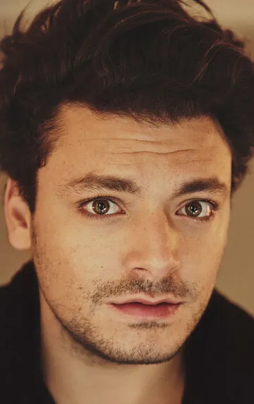 Фотография актёра Кев Адамс