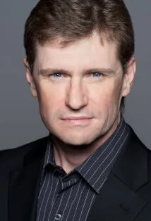 Фотография актёра Дэвид Джеймс Сиккинк