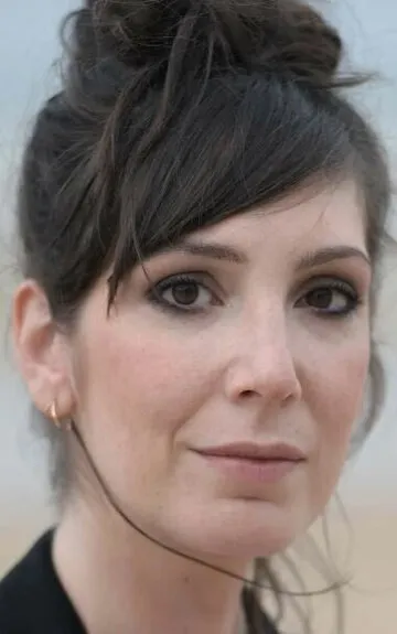 Фотография актёра Нора Хамзави