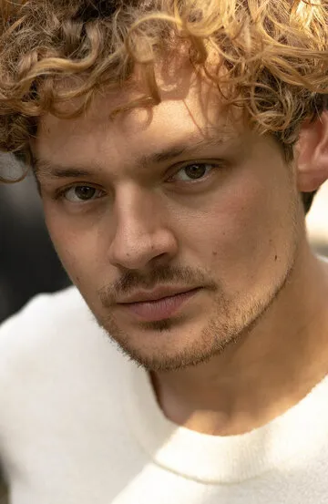 Фотография актёра Сой Крун