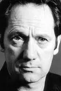 Фотография актёра Гийс Шолтен ван Ашат