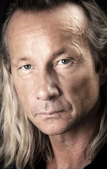 Фотография актёра Маттиас Хьюз