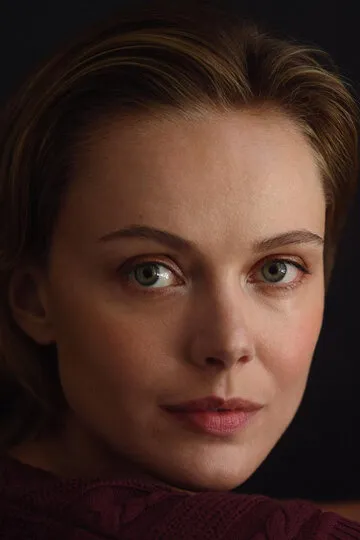 Фотография актёра Фрида Густавссон