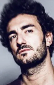 Фотография актёра Мики Эспарбе