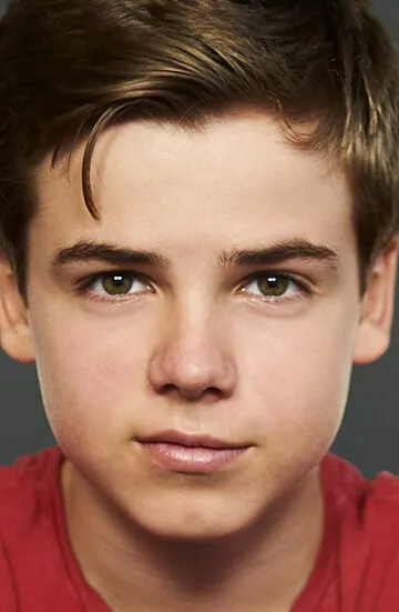 Фотография актёра Сэм Эш Арнольд