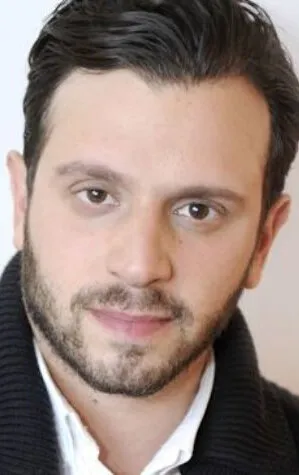 Фотография актёра Юэль Спира