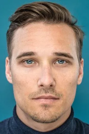 Фотография актёра Мауриси Попьел