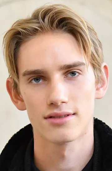 Фотография актёра Левон Хоук