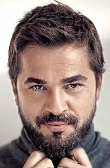 Фотография актёра Энгин Алтан