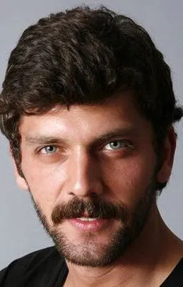 Фотография актёра Джан Нергис