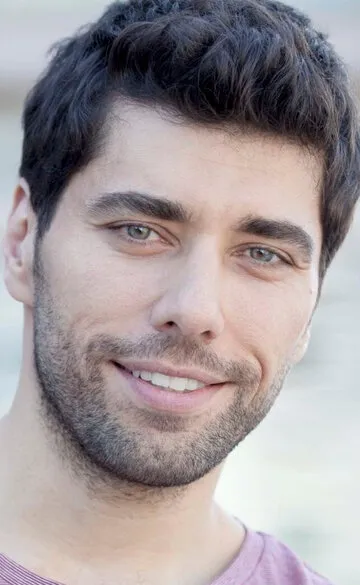 Фотография актёра Серхат Парыл