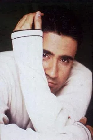 Фотография актёра Эмрах