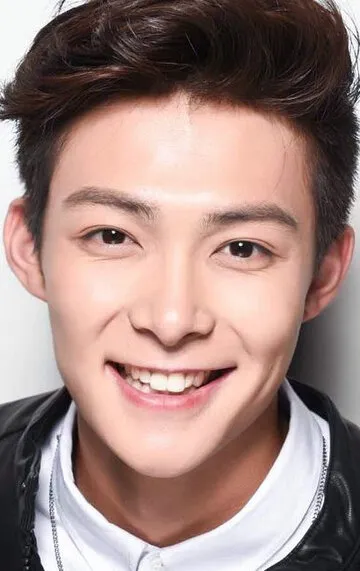 Фотография актёра Чжан Минъен