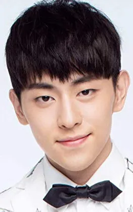 Фотография актёра Дэн Лунь