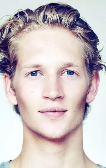 Фотография актёра Мадс Ретер