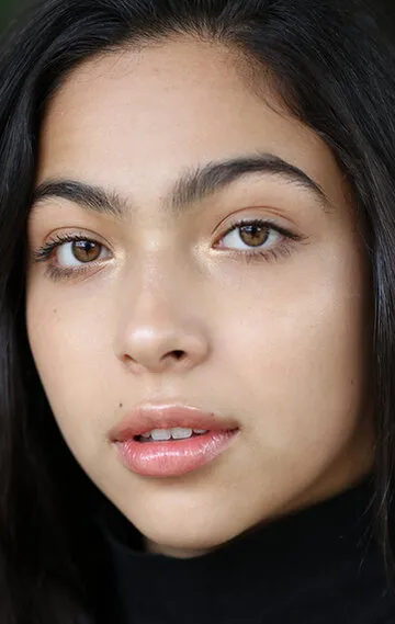 Фотография актёра Аллегра Акоста