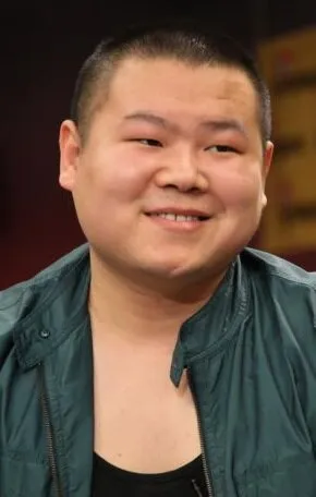 Фотография актёра Юэ Юньпэн