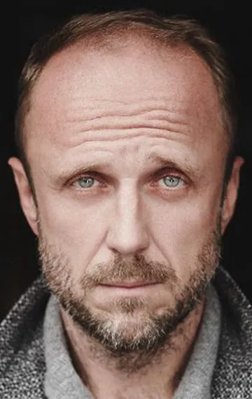 Фотография актёра Лукаш Симлат