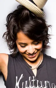 Фотография актёра Викки Мартинес