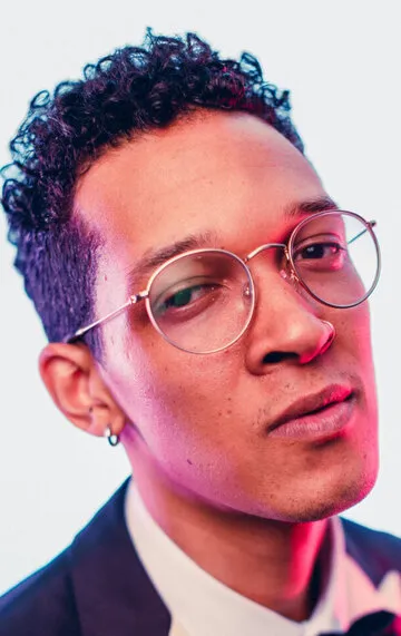 Фотография актёра Калеб Эберхардт