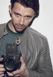 Фотография актёра Оливер Уолкер