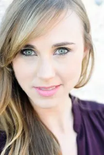 Фотография актёра Саманта Хилл