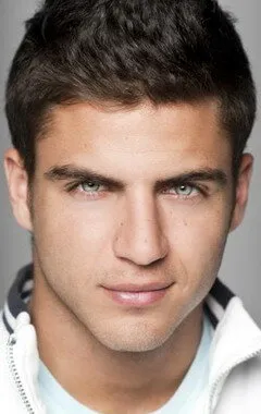 Фотография актёра Макси Иглесиас