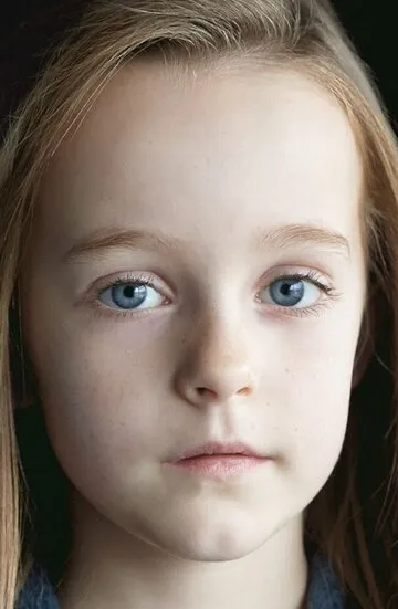 Фотография актёра Ава Уайсс