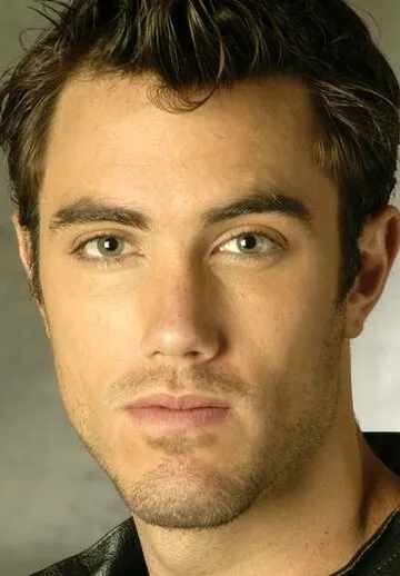 Фотография актёра Джоэл Эзра Хебнер