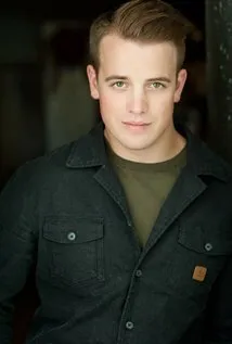 Фотография актёра Гэвин Ланджело