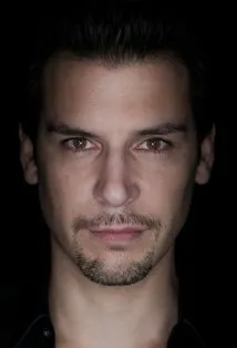 Фотография актёра Флориан Одендаль