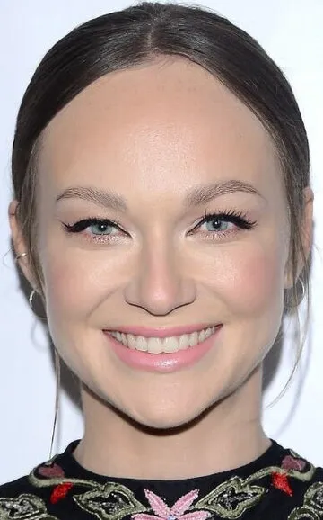 Фотография актёра Александра Адамская