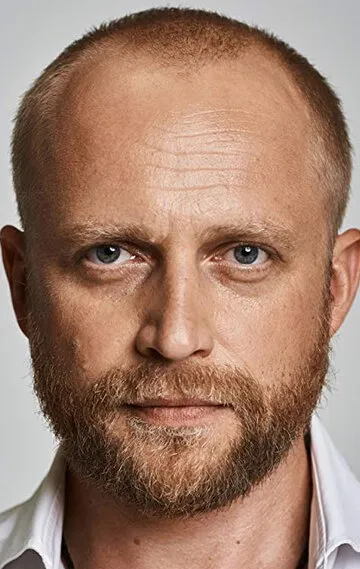 Фотография актёра Петр Адамчик