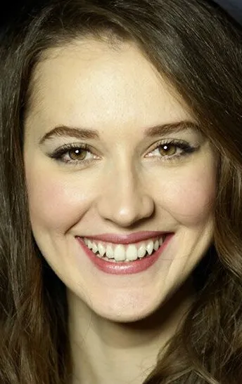 Фотография актёра Ойя Унустасы